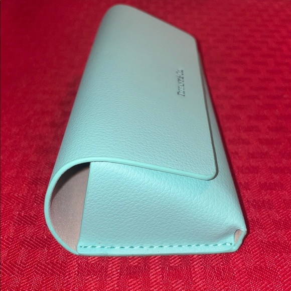 Tiffany & Co. Turquoise Sunglasses Case - Picture 7 of 9